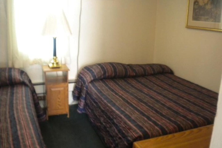 Room 28 of 41