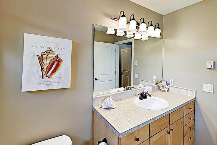 30015 Cloverdale - 4 Br Home