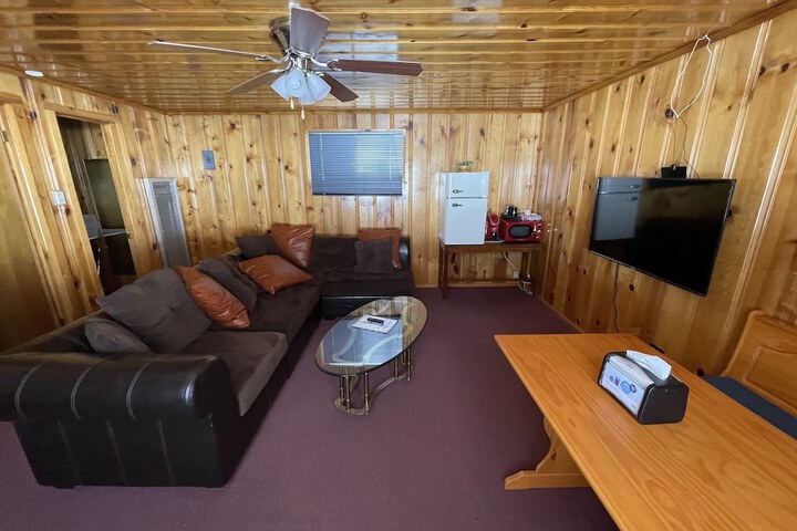 Eagle Nest Fly Shack and Lodge