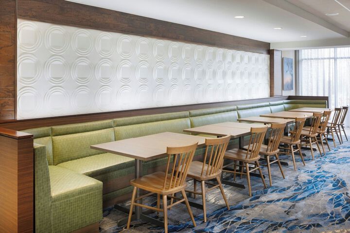 Fairfield Inn & Suites Bowling Green