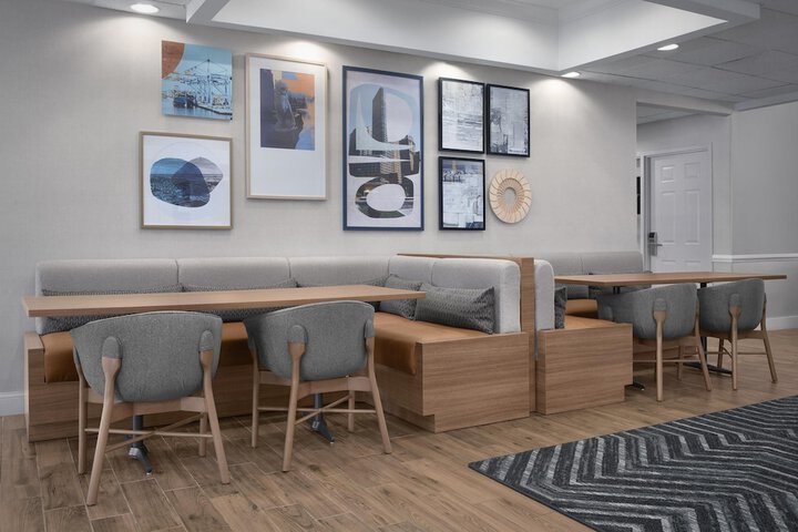 Homewood Suites by Hilton Newark-Cranford