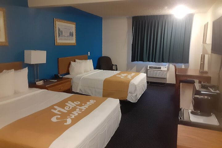 Room 17 of 23
