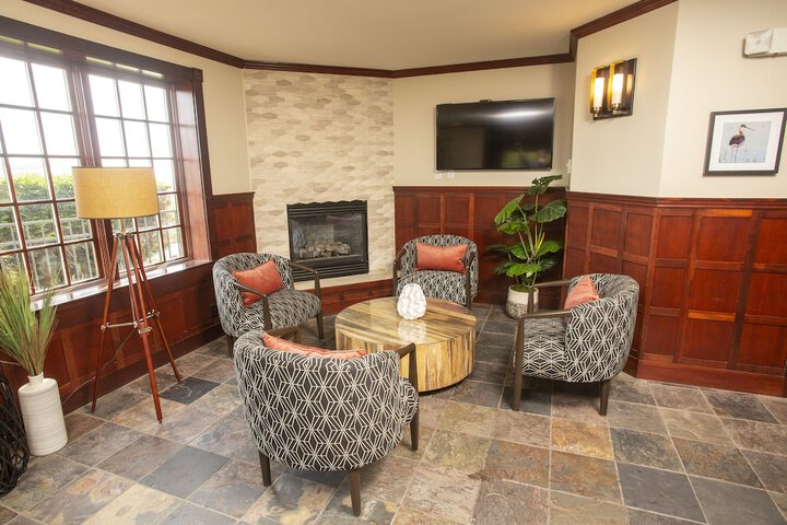 Shearwater Inn