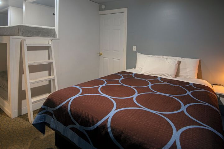 Spirit Lake Resort Motel