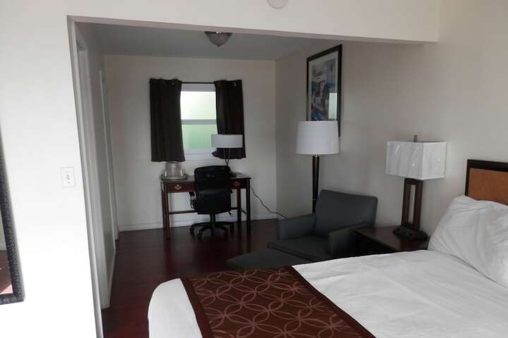 Blue Coast Inn and Suites