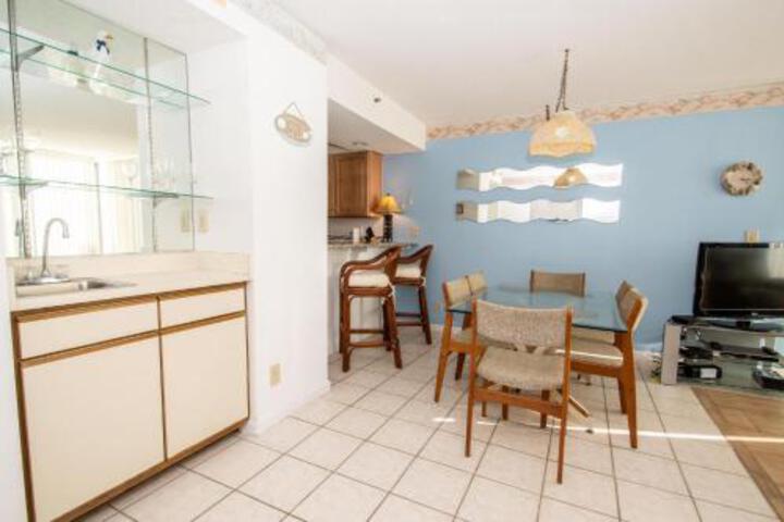 Sea Castle 8 G by Palmetto Vacation Rentals