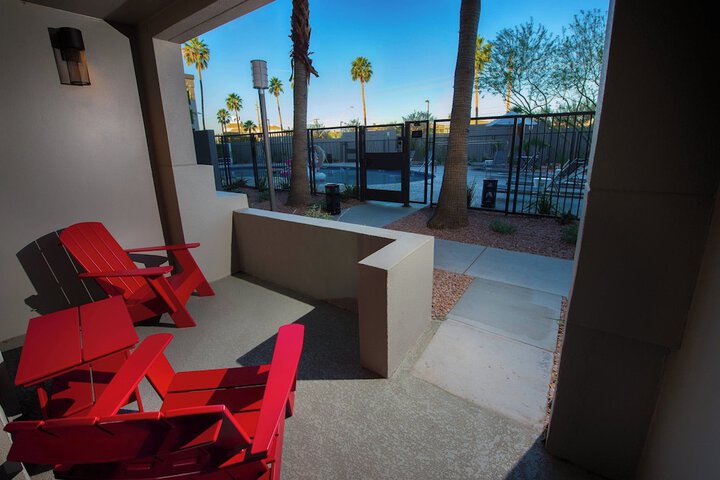 MOXY Phoenix Tempe / ASU Area