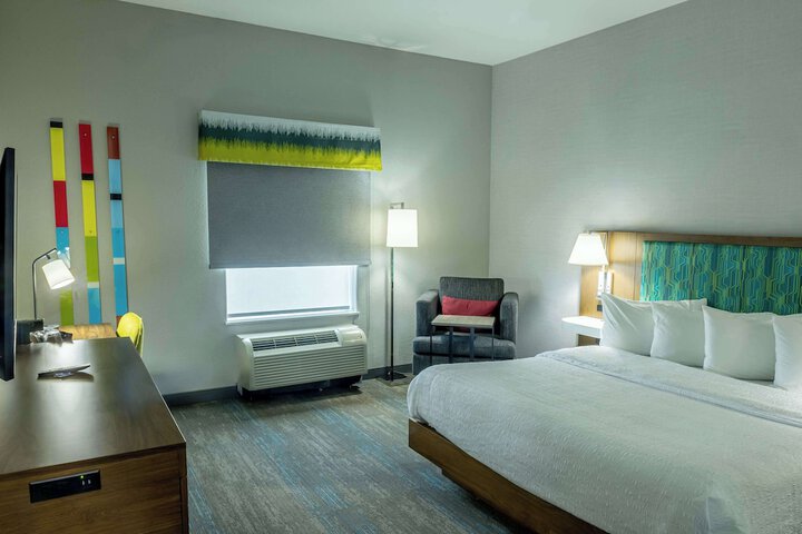 Room 18 of 42