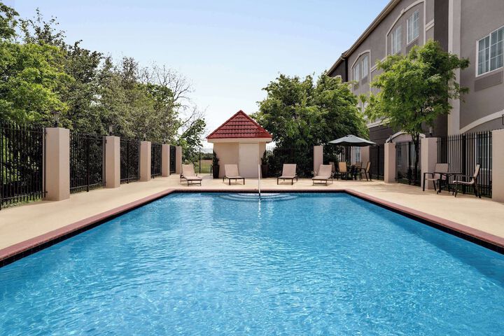 Pool 5 of 59