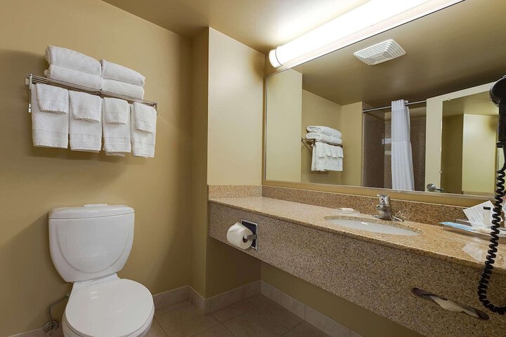 Room 16 of 29