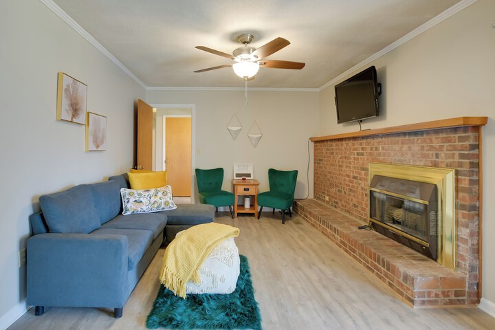 Pet-friendly Easley Family House w / Game Room
