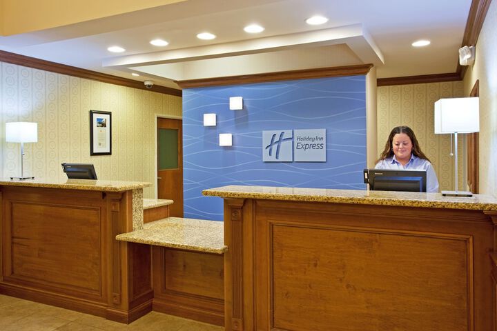 Hotel Interior 7 of 47