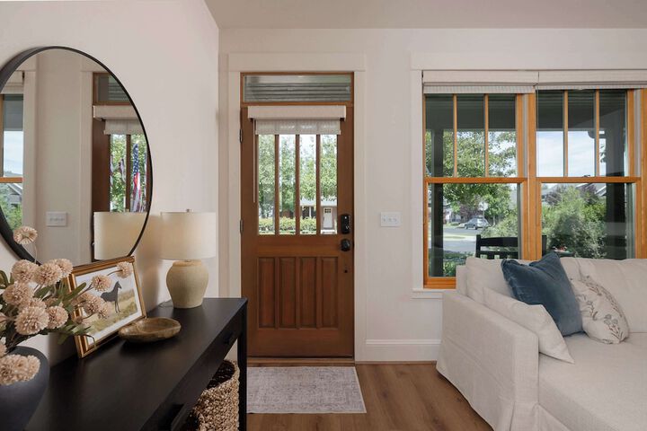 Cascade Cottage Stay for 6