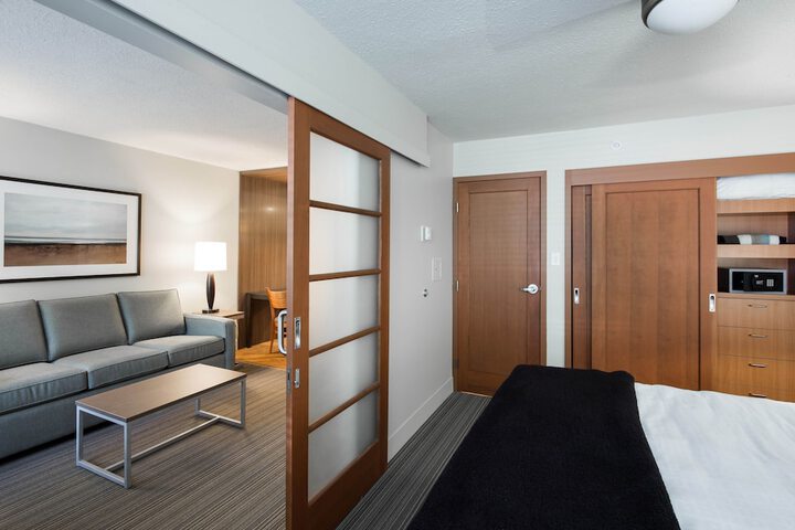 Room 21 of 26