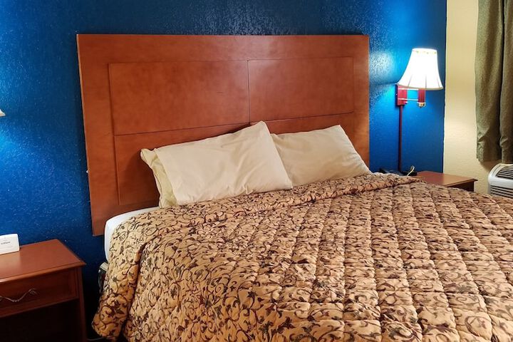 Executive Inn