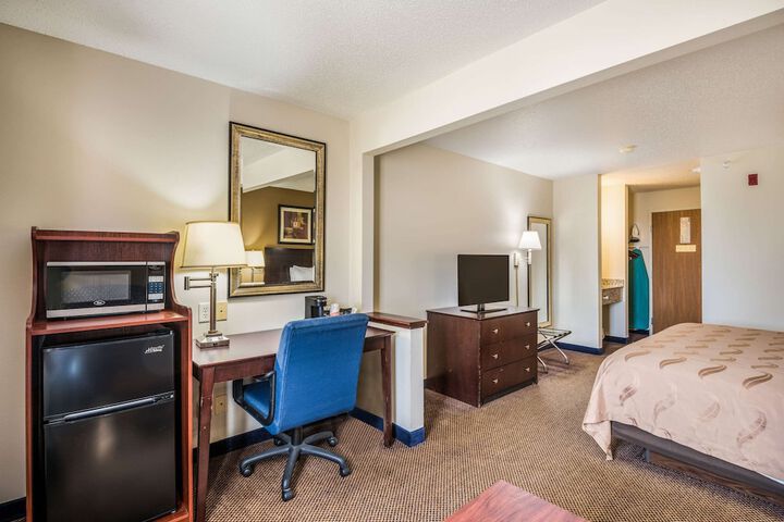 Room 16 of 54