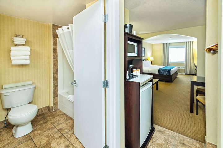 Comfort Inn & Suites Edson