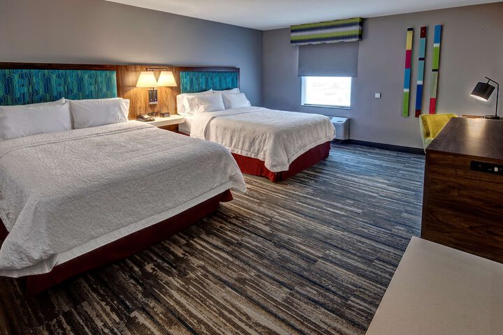 Room 25 of 36
