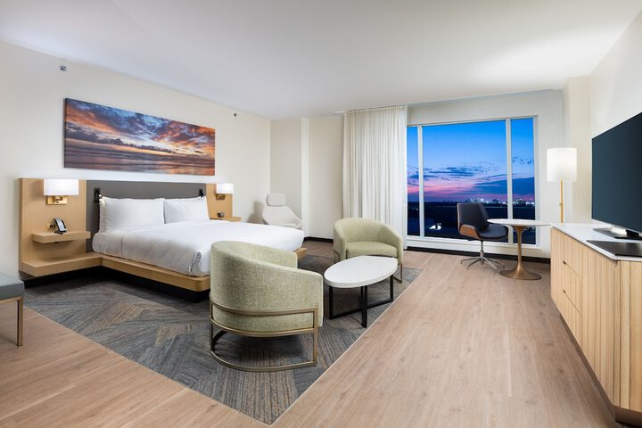 Room 38 of 63