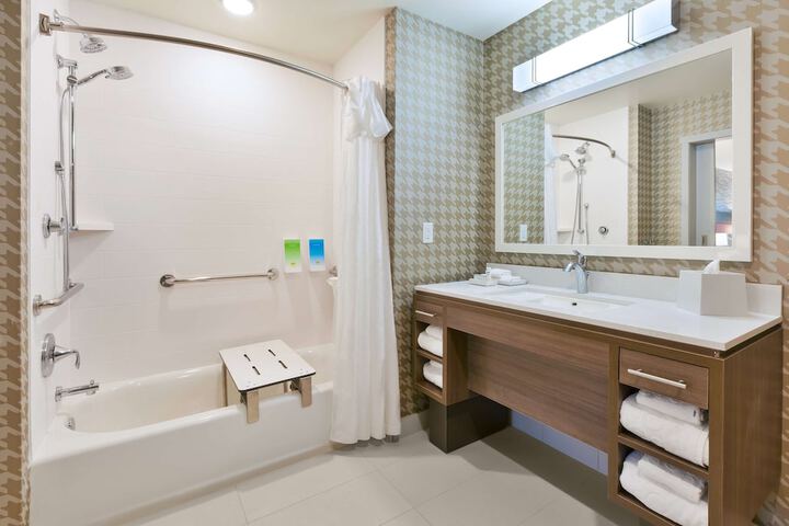 Home2 Suites by Hilton Battle Creek