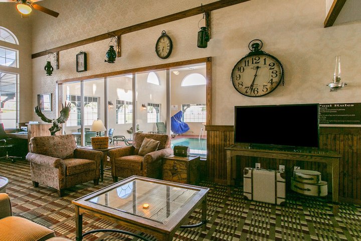 Hotel Interior 12 of 61