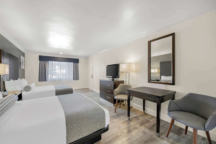 Room 11 of 55