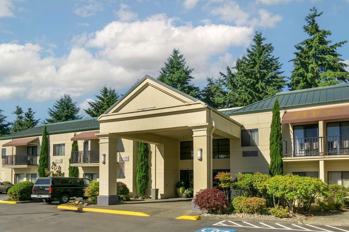 Hotel 2 of 40