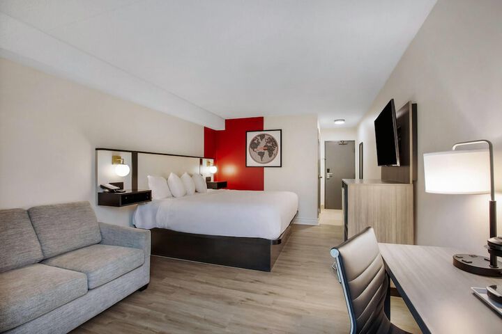 Ramada by Wyndham Kingston