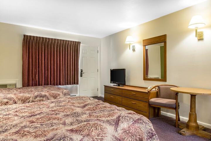 Room 16 of 22