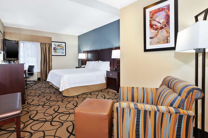 Room 7 of 27
