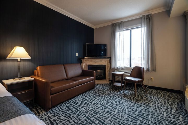 Room 11 of 78