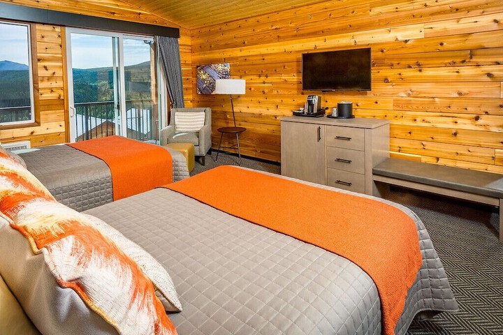 Denali Bluffs Hotel