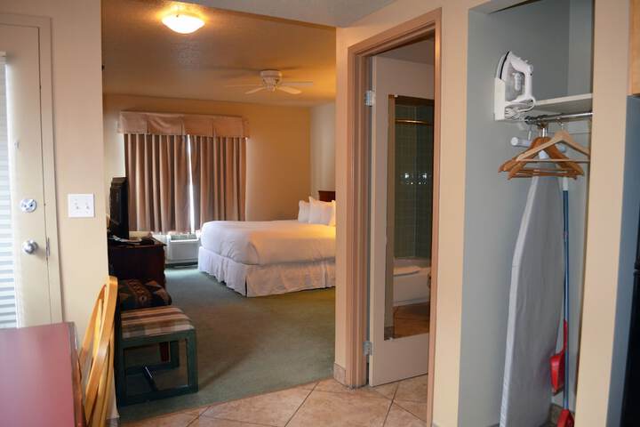 Room 31 of 110