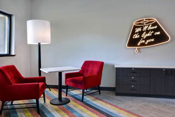 Hotel Interior 12 of 28