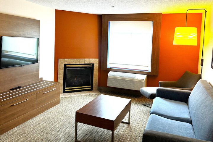 Room 78 of 109