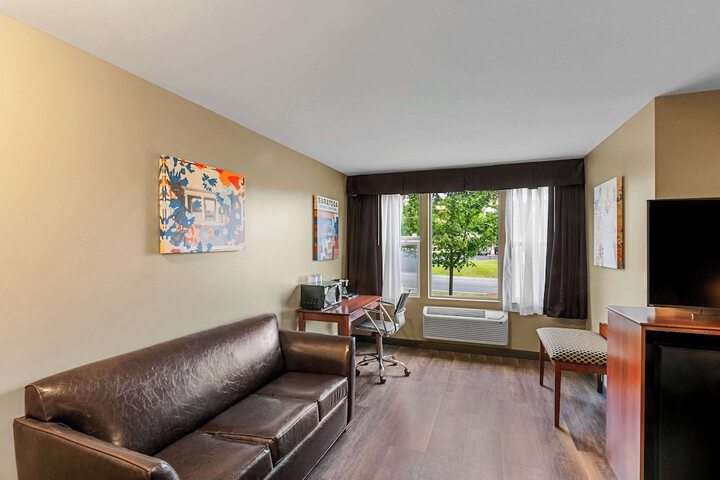 Room 15 of 50