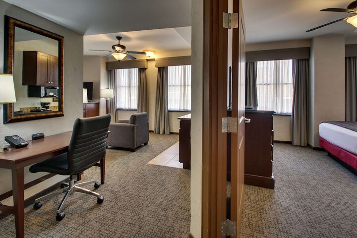 Room 116 of 168