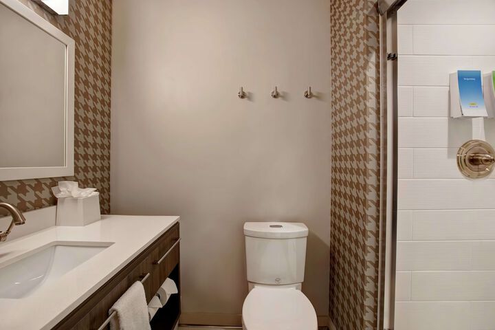 Room 42 of 69