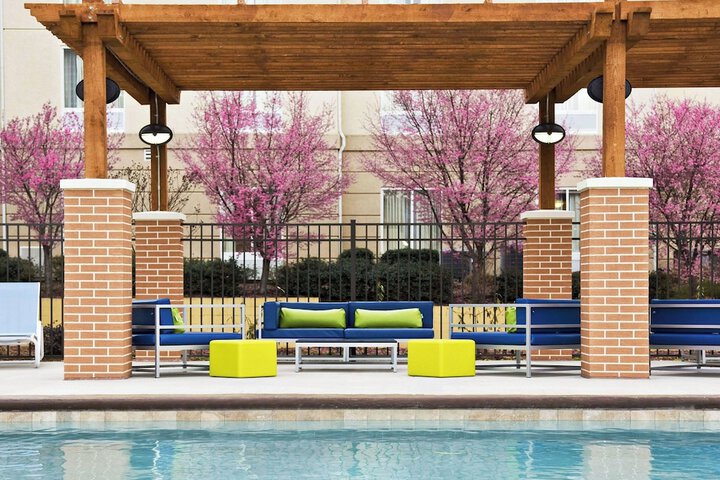Pool 3 of 17