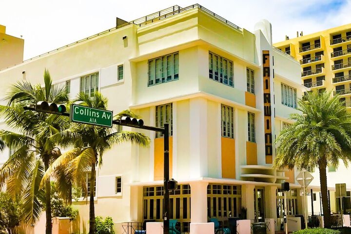 Hotel 2 of 98