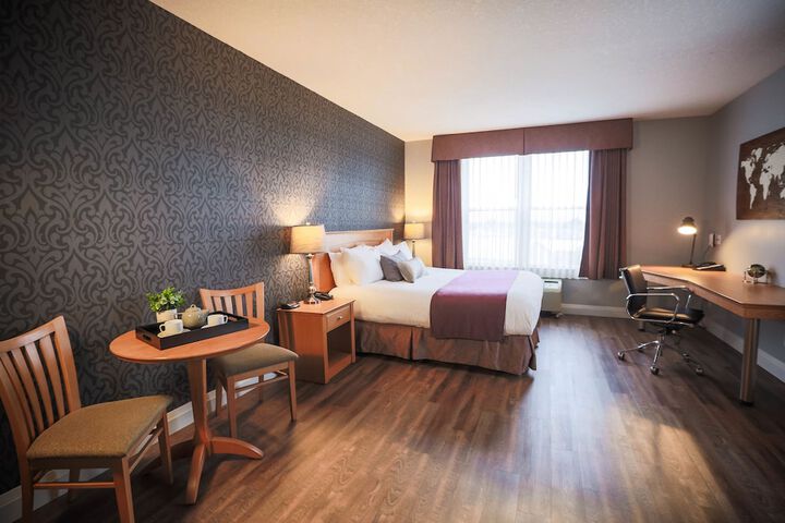 Room 14 of 32