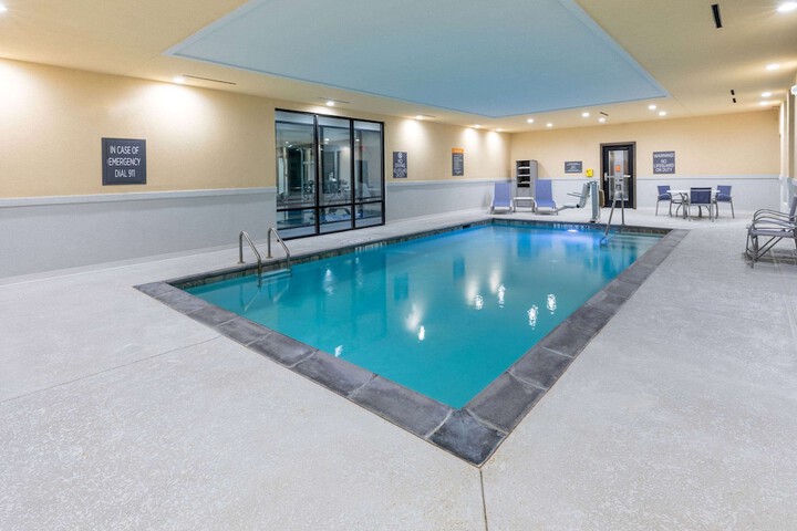 Pool 5 of 37