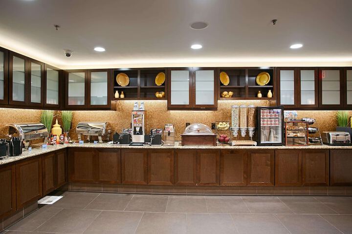 Best Western Plus Rancho Cordova Inn