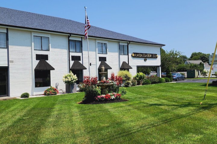Ambassador Inn & Suites
