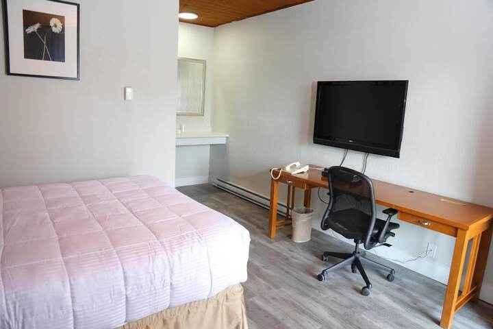 Room 19 of 36