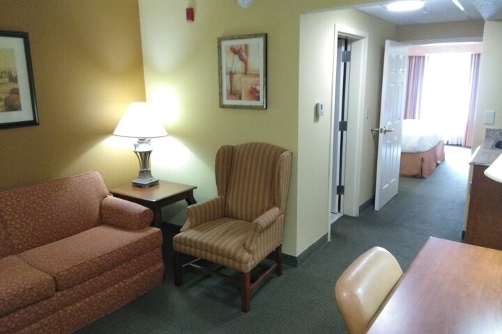 Room 14 of 30