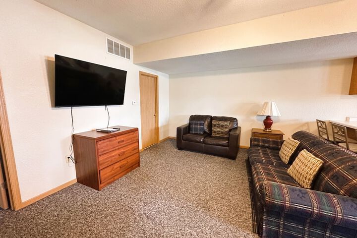 Room 198 of 299