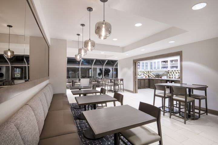 Hyatt Place Keystone / Dillon