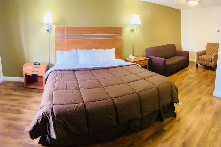 Room 31 of 64