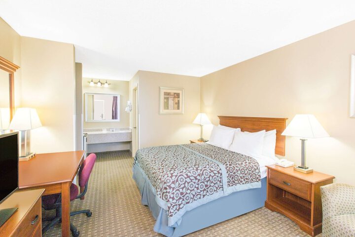 Room 13 of 15